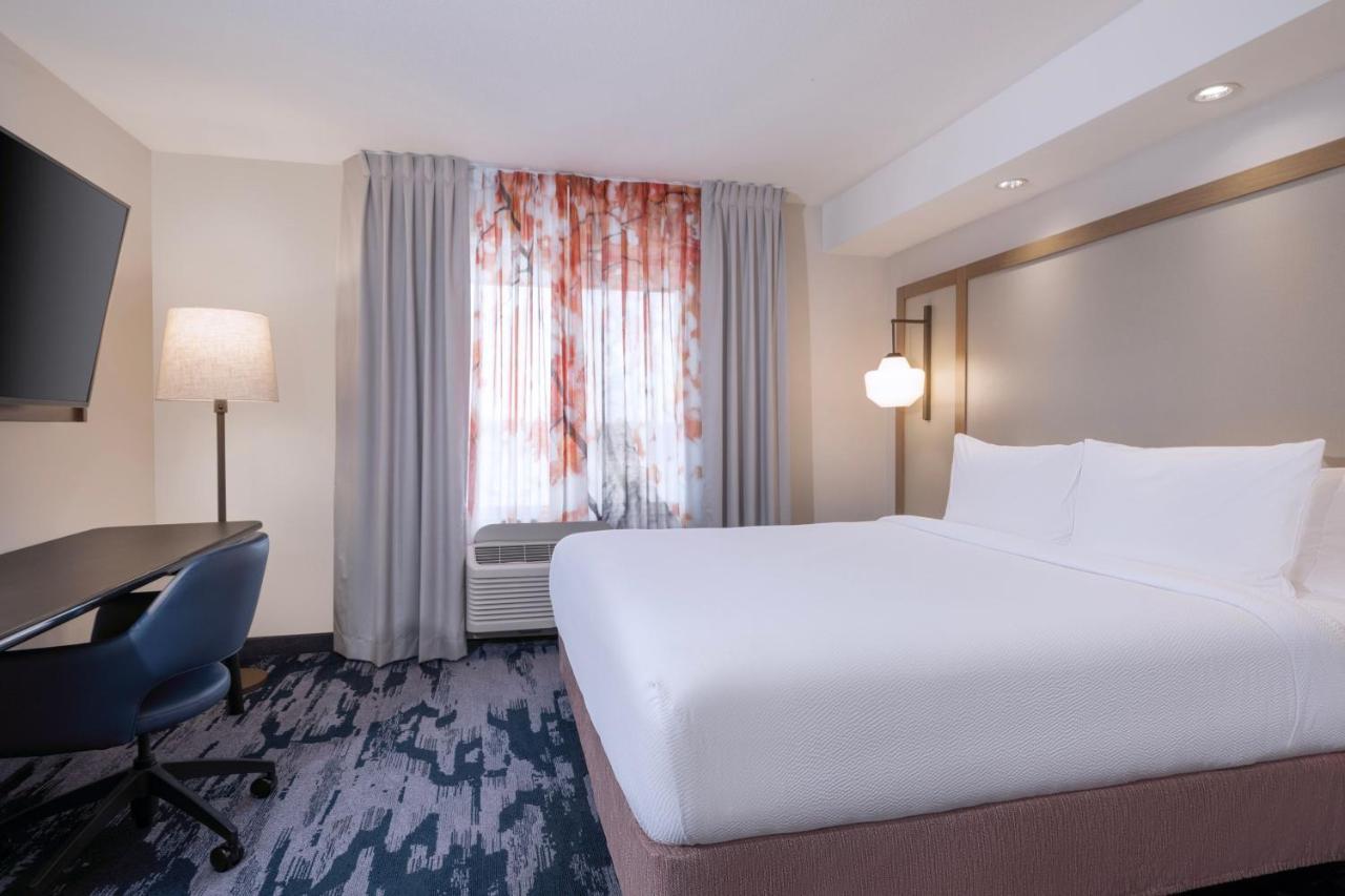Fairfield Inn & Suites Denton Eksteriør bilde