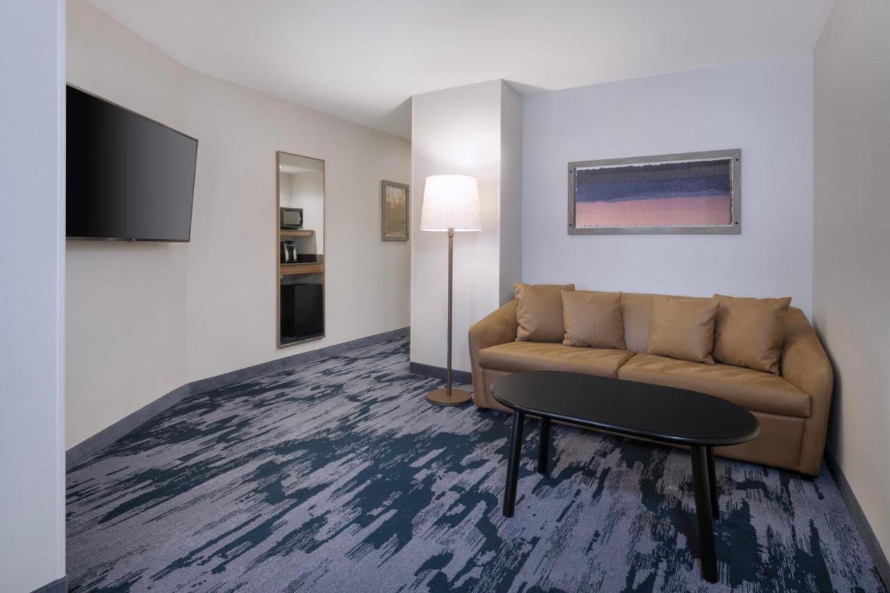 Fairfield Inn & Suites Denton Eksteriør bilde