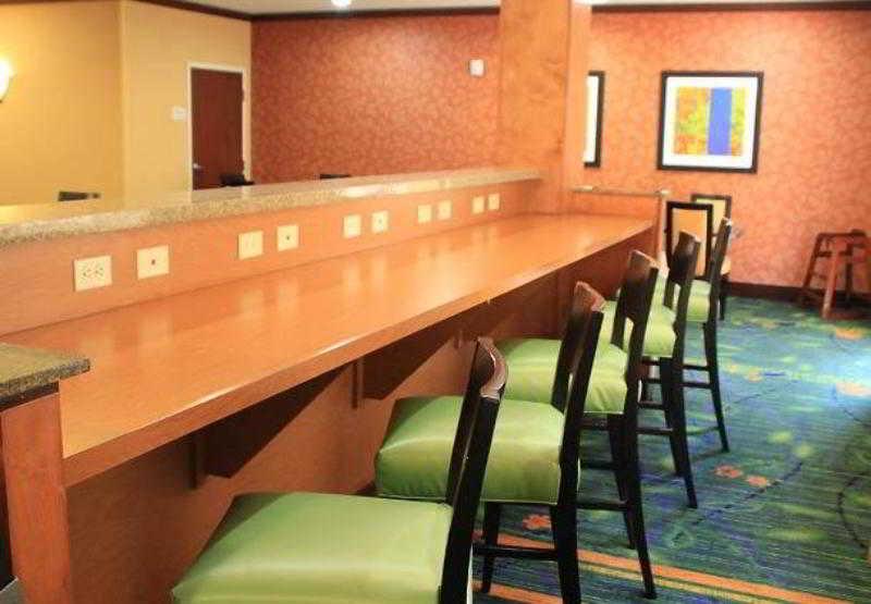 Fairfield Inn & Suites Denton Eksteriør bilde